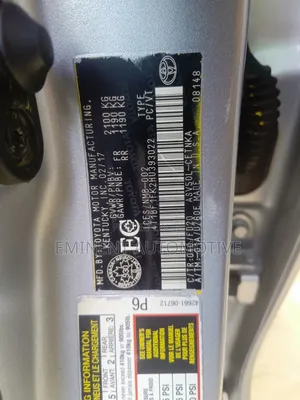Toyota Camry 2017 Silver