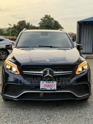 Mercedes-Benz M Class ML350 4dr SUV (3.5L 6cyl 7A) 2015 Blue