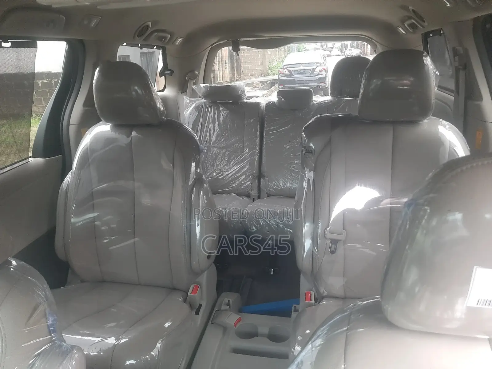 Toyota Sienna 2014 Gray