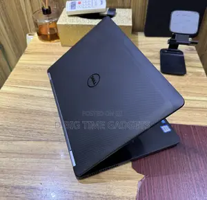 Laptop Dell Latitude 14 E7470 8GB Intel Core i5 SSD 256GB