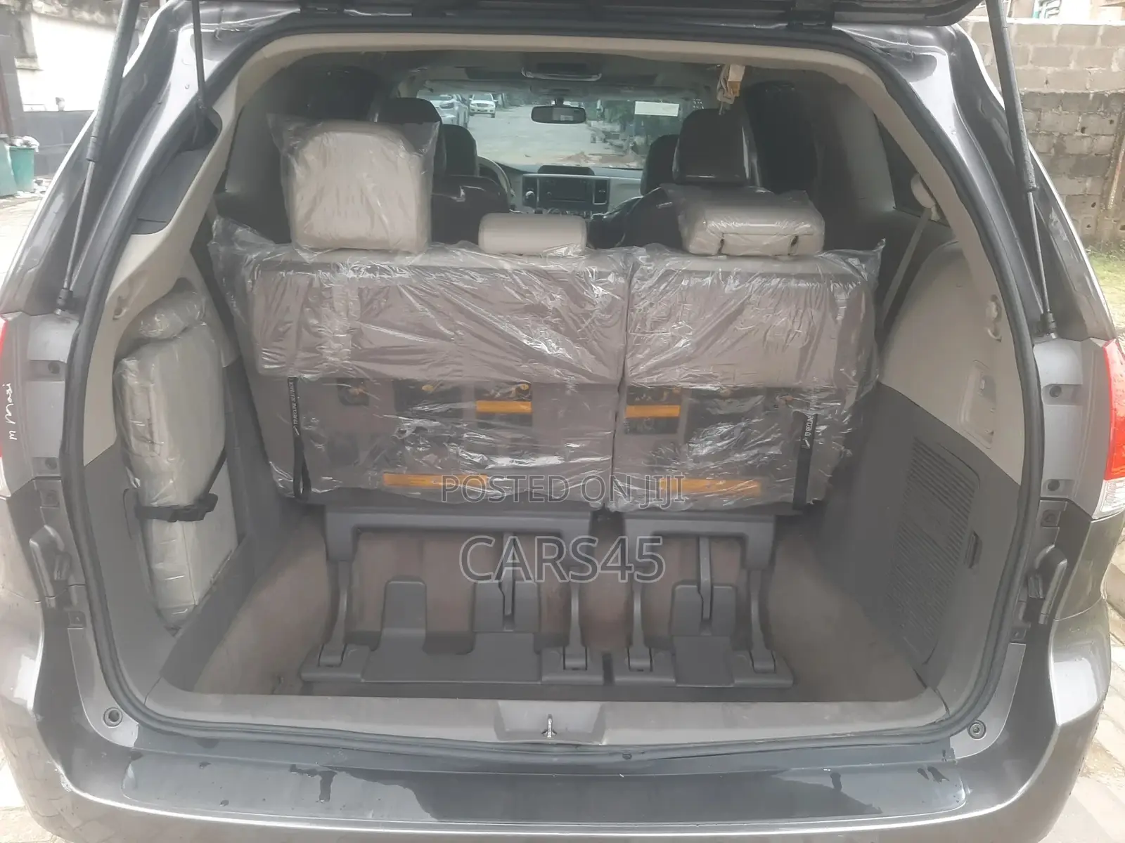 Toyota Sienna 2014 Gray