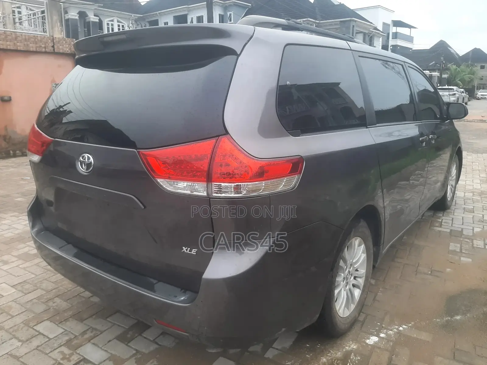 Toyota Sienna 2014 Gray