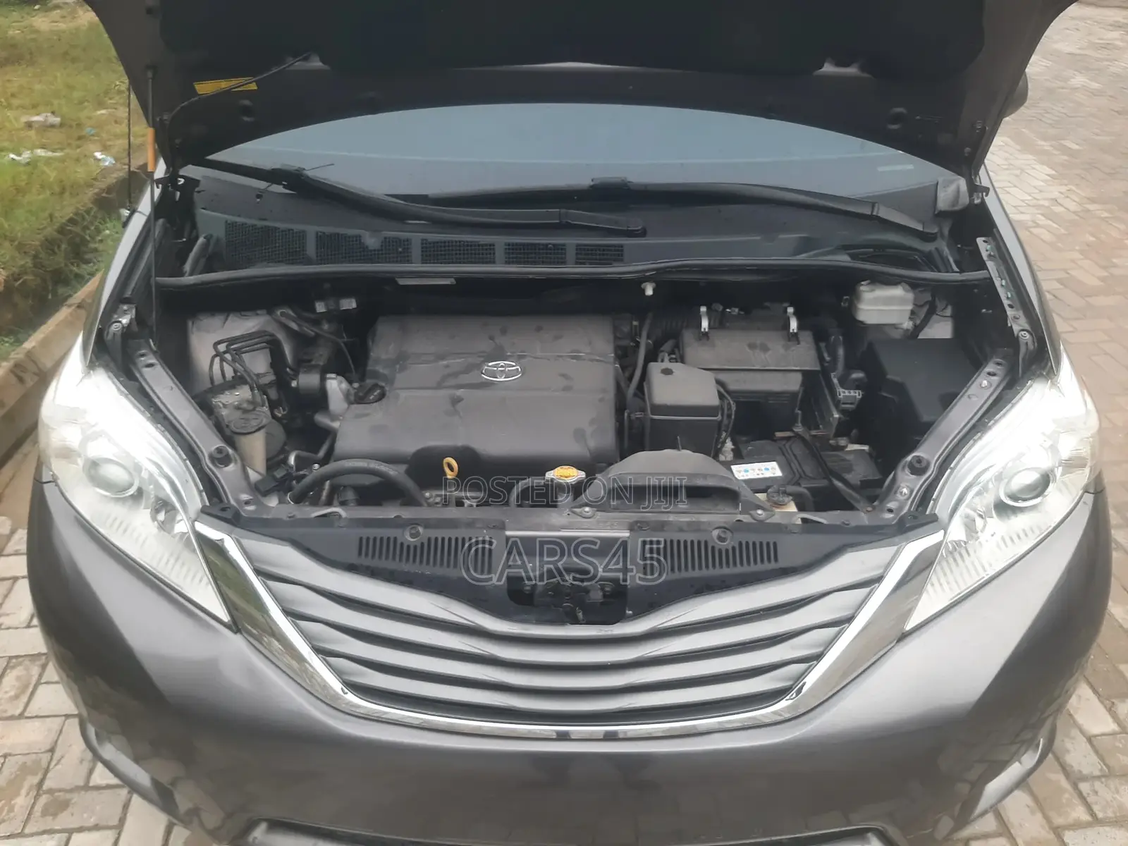 Toyota Sienna 2014 Gray