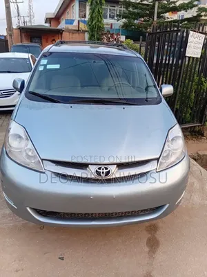 Toyota Sienna 2006 Green