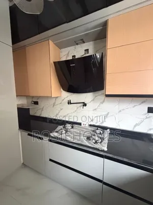 4bdrm Duplex in Lekki Phase 1 for rent
