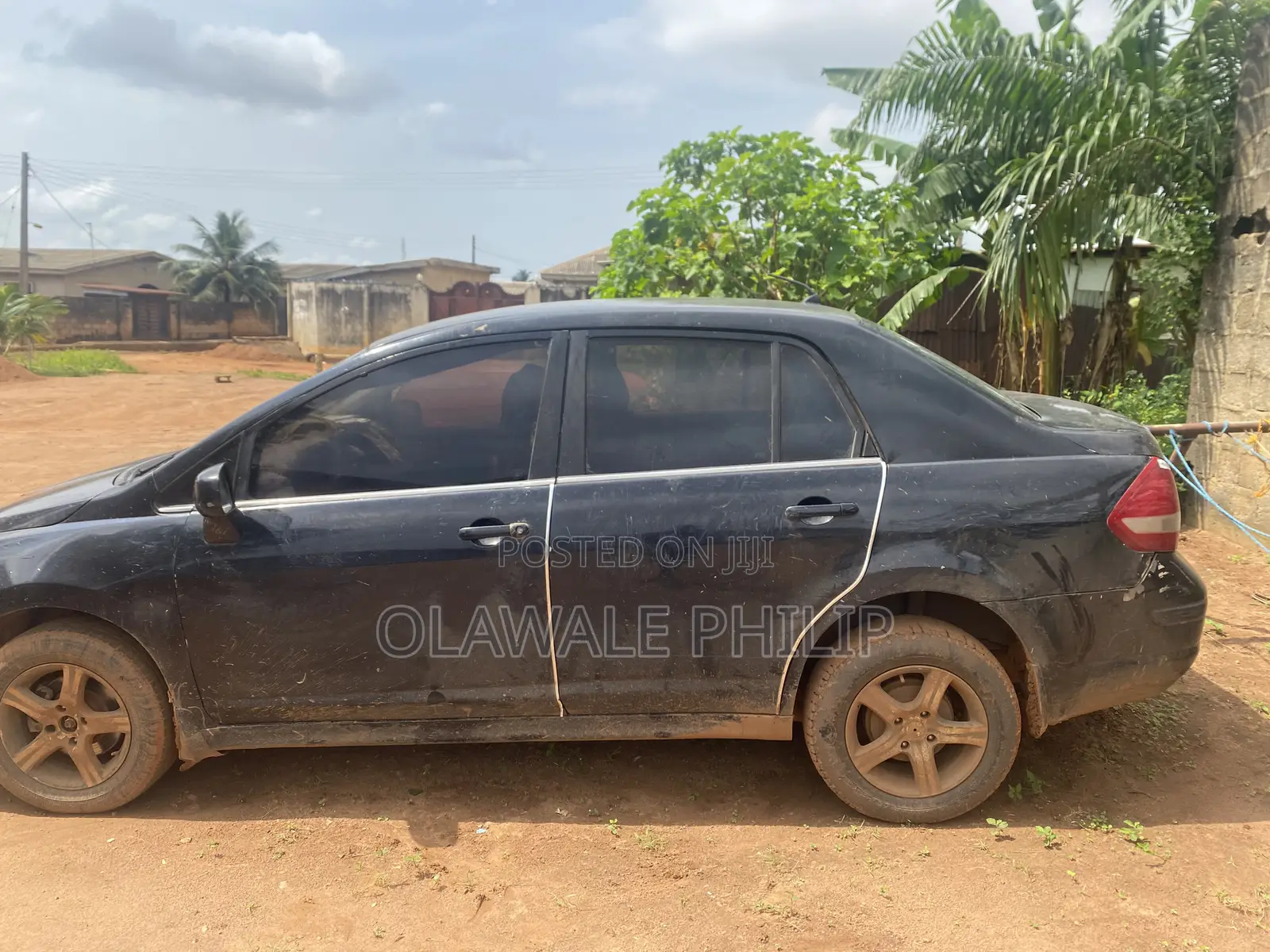 Nissan Tiida 2003 Black