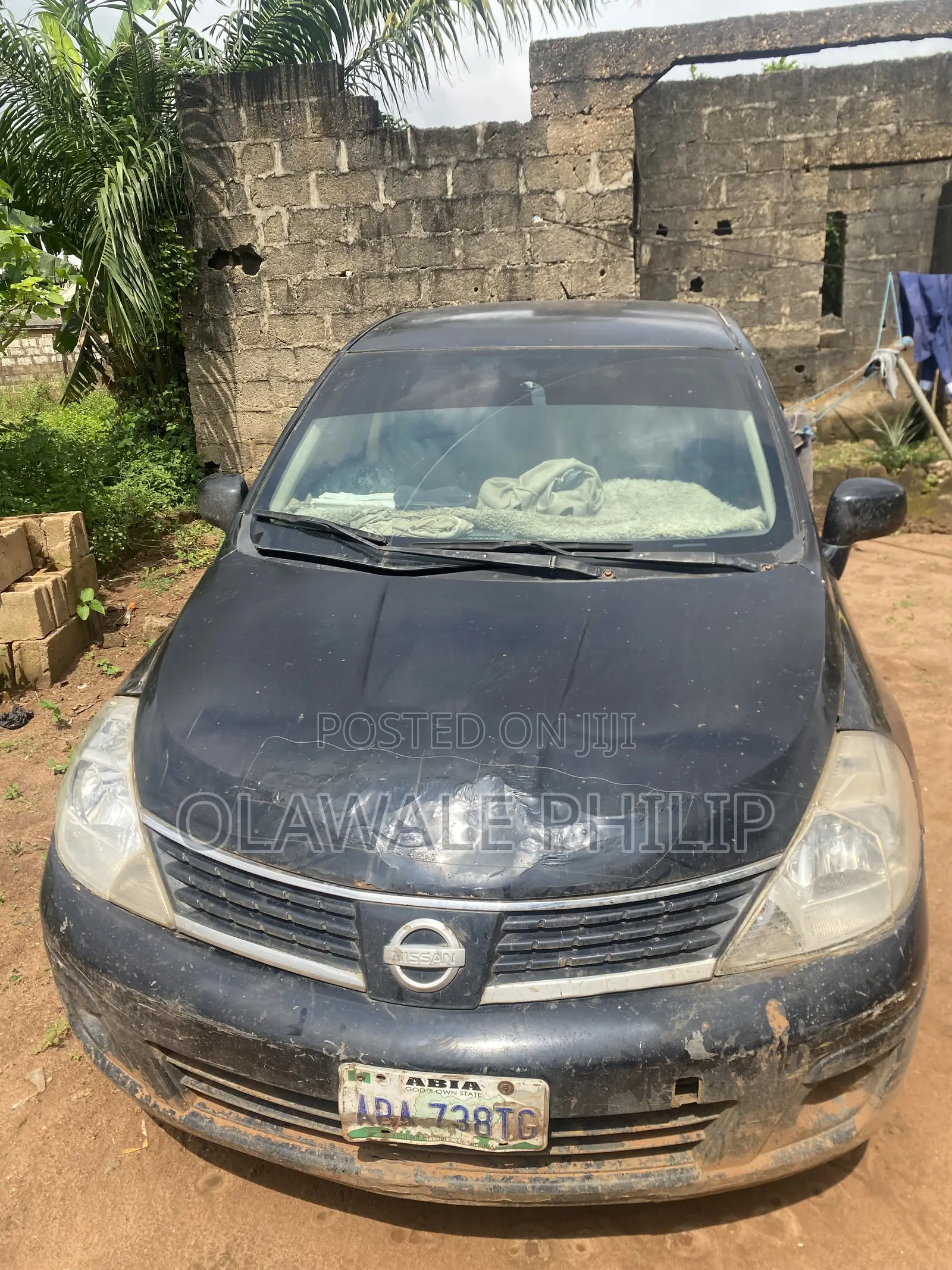 Nissan Tiida 2003 Black