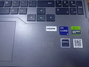 Laptop 16GB Intel Core i9 SSD 1T