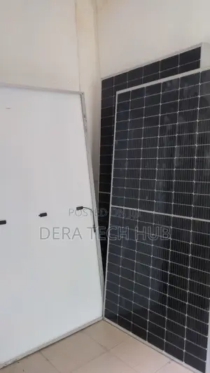 600watts of Solar Panels