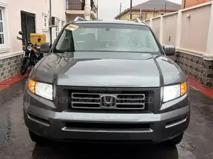 Honda Ridgeline 2008 Gray