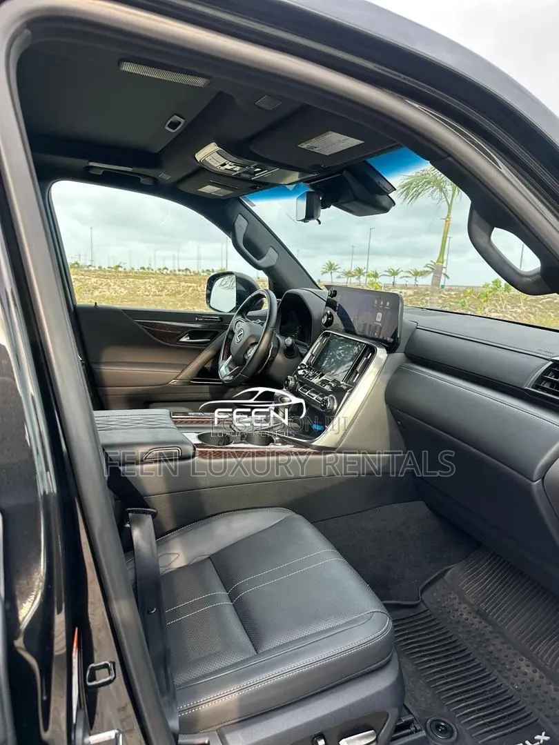 Lx600 for Hire