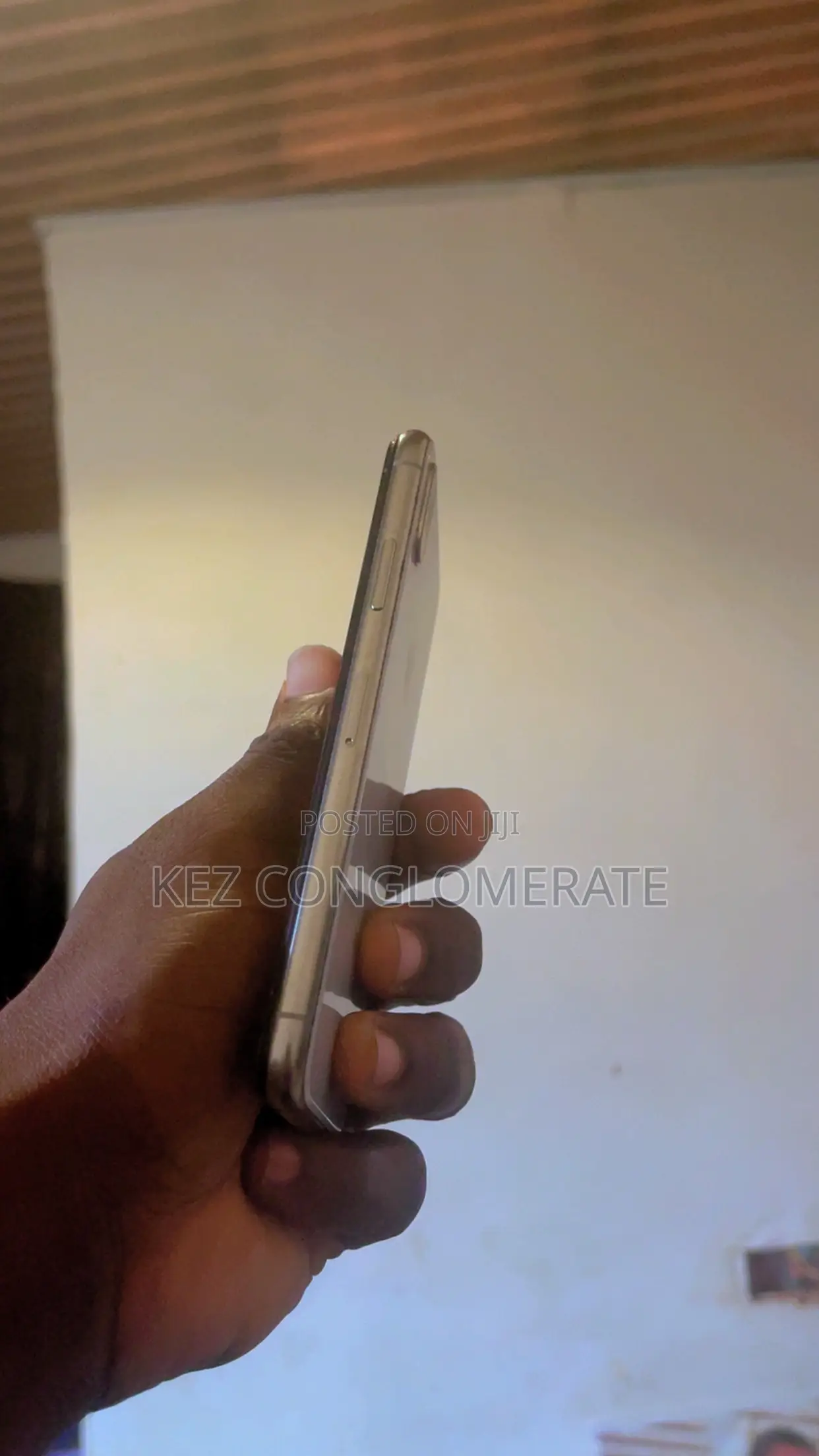 Apple iPhone X 256 GB White