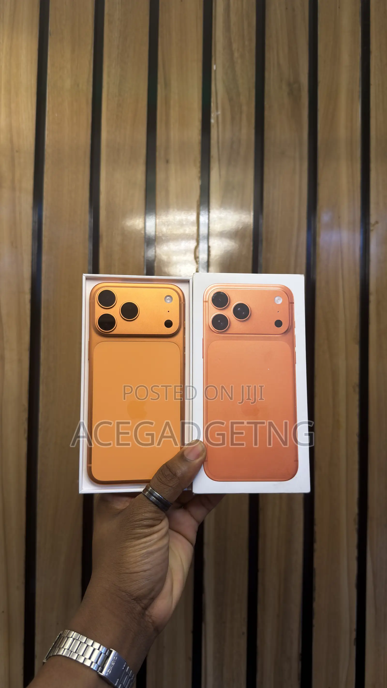 New Apple iPhone 17 Pro Max 256 GB Orange