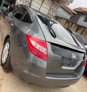 Honda Accord Crosstour 2010 Gray