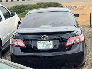 Toyota Camry LE 4dr Sedan (2.4L 4cyl 5A) 2008 Black