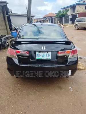 Honda Accord 2010 Black