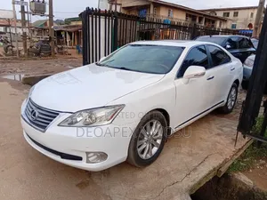Lexus ES 350 2011 White