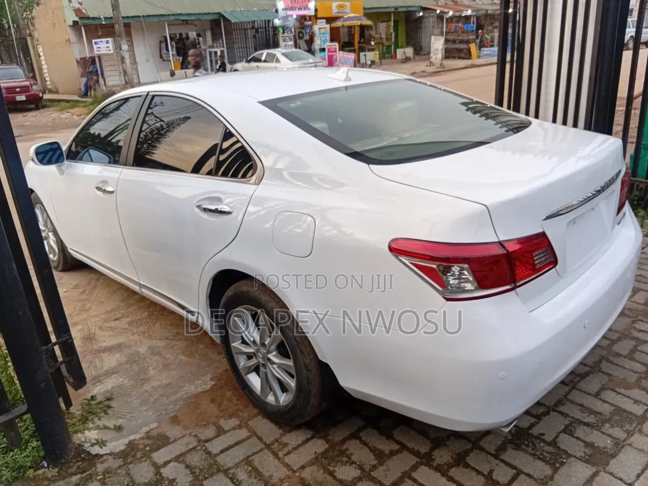 Lexus ES 350 2011 White