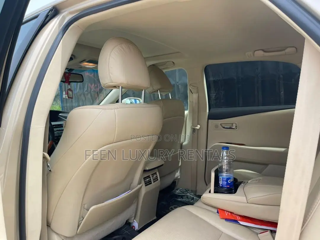 Lexus Available for Hire