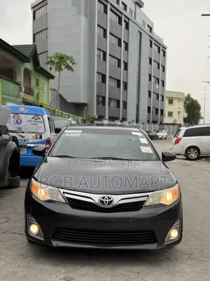 Toyota Camry 2012 Gray