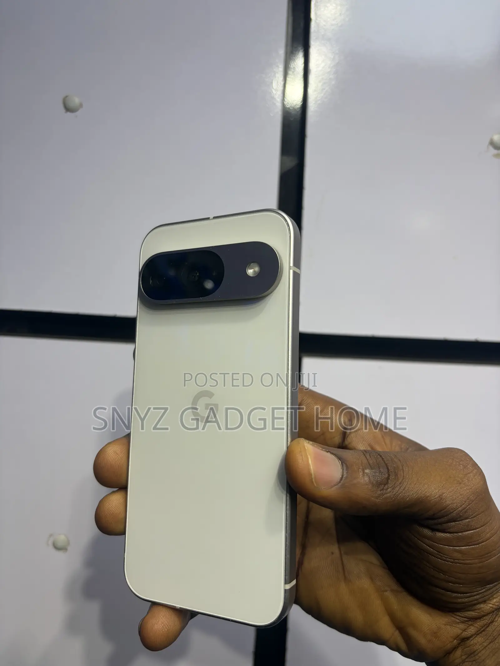 Google Pixel 9 128 GB Gold