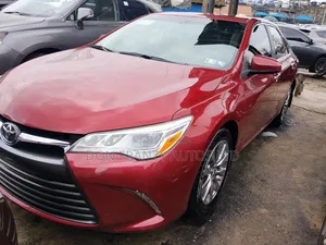 Toyota Camry 2017 Red