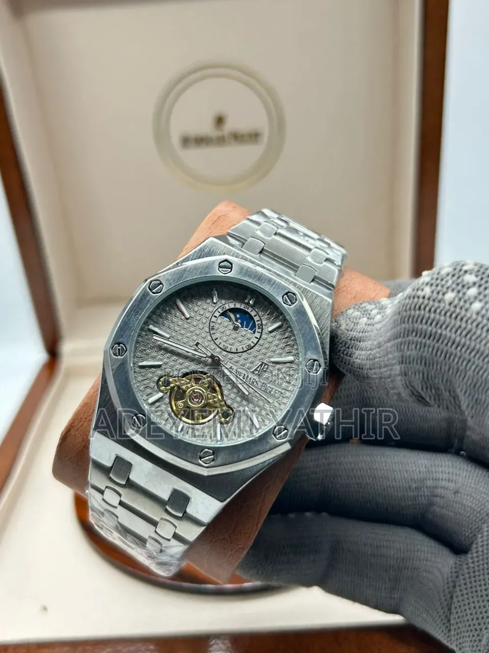 Wristwatch