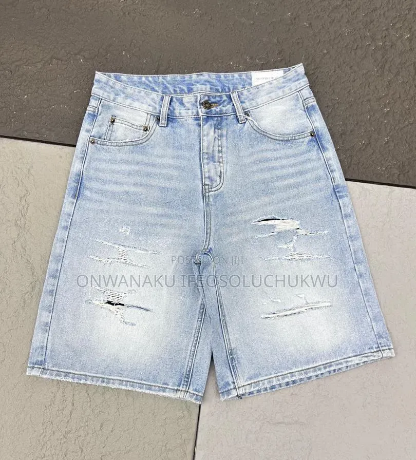 Luxurious Baggy Store