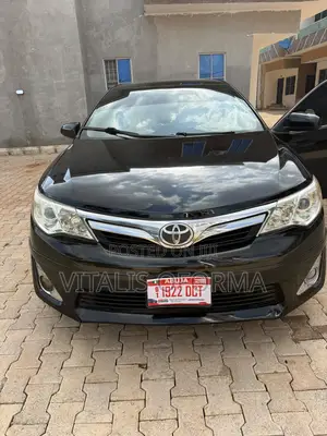 Toyota Camry LE 4dr Sedan (2.5L 4cyl 6A) 2013 Black