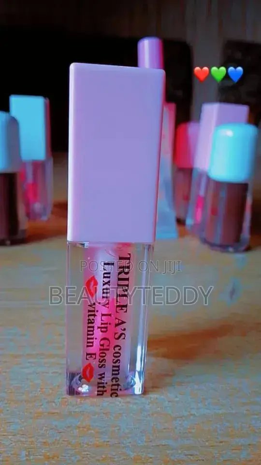 Glowing Lipgloss