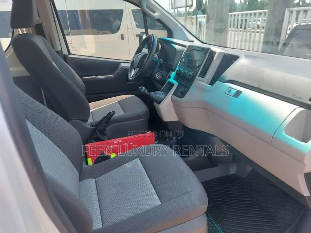 Hiace Bus Available for Rent