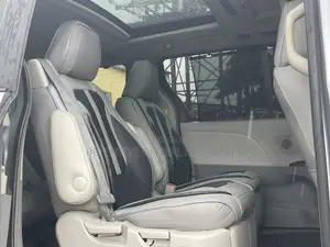 Toyota Sienna Limited FWD 7-Passenger 2013 Silver