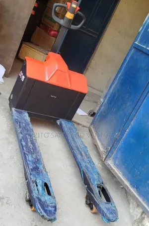 Electric Pallet Truck