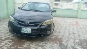 Toyota Corolla 2009 Black