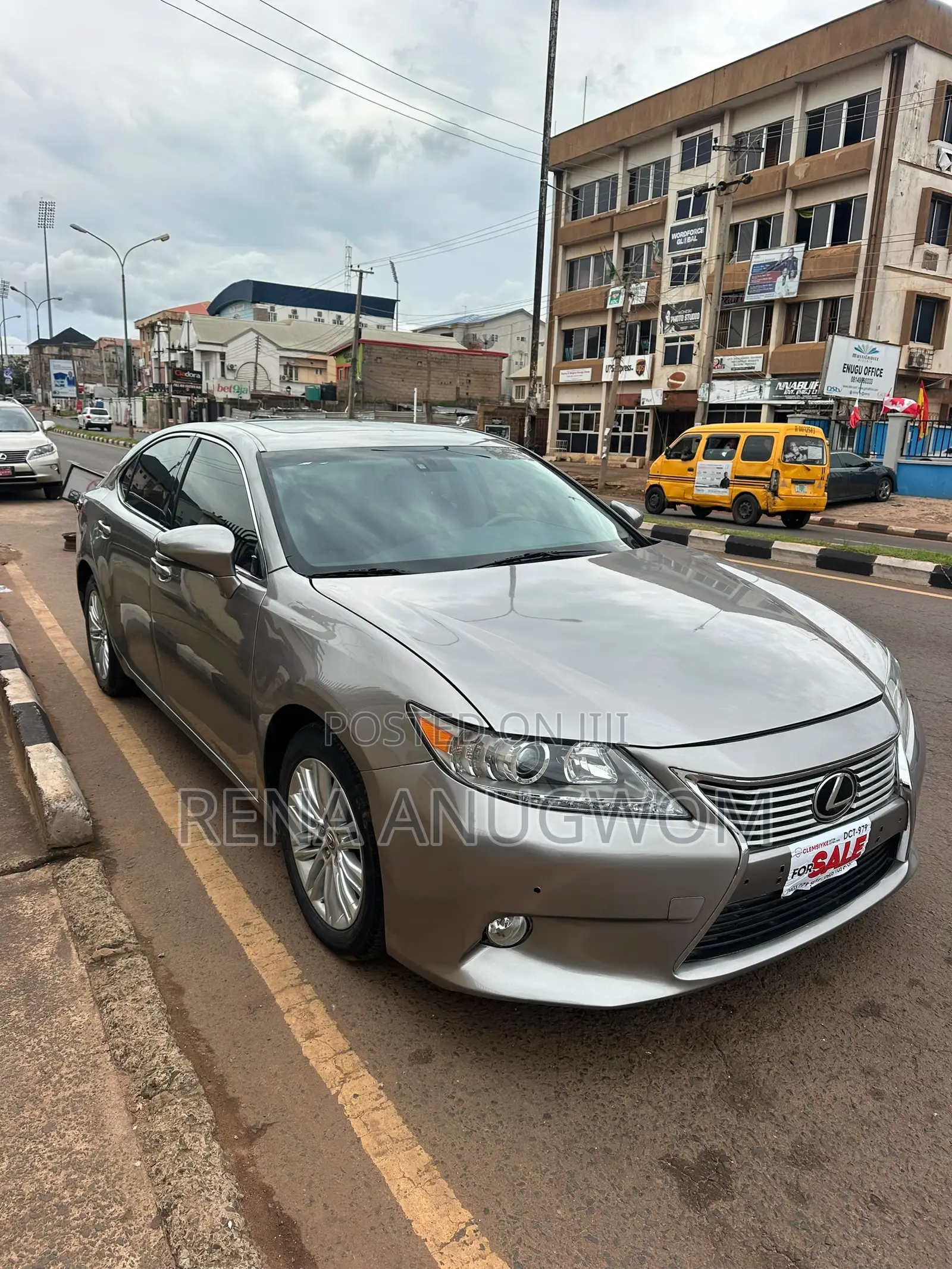 Lexus ES 2016 Silver