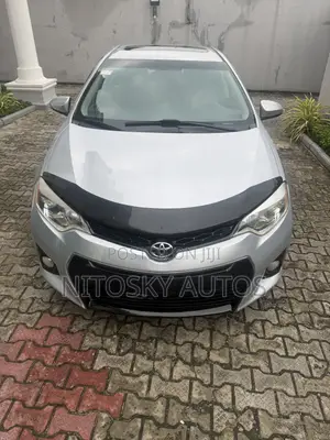 Toyota Corolla S Premium 4dr Sedan (1.8L 4cyl CVT) 2014 Silver