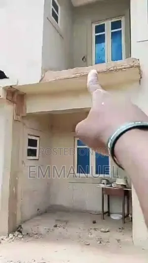 4bdrm Duplex in Enugu for sale