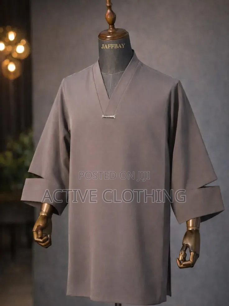 Custom-Made Senator Outfit