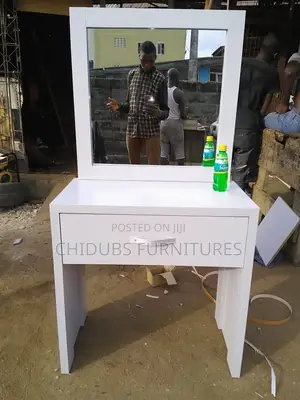 999 Simple and Nice Dresser With Stool