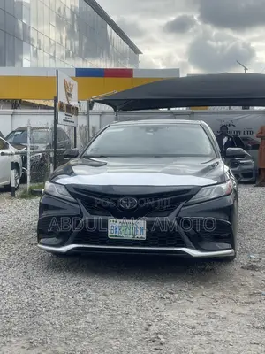 Toyota Camry 2019 Black