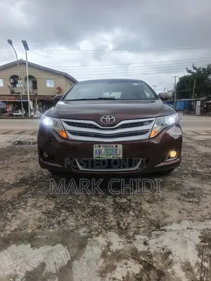 Toyota Venza 2011 Brown
