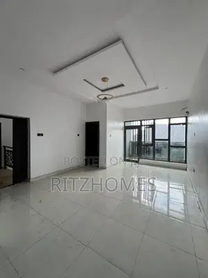 2bdrm Apartment in Off Lekki-Epe Expressway for rent