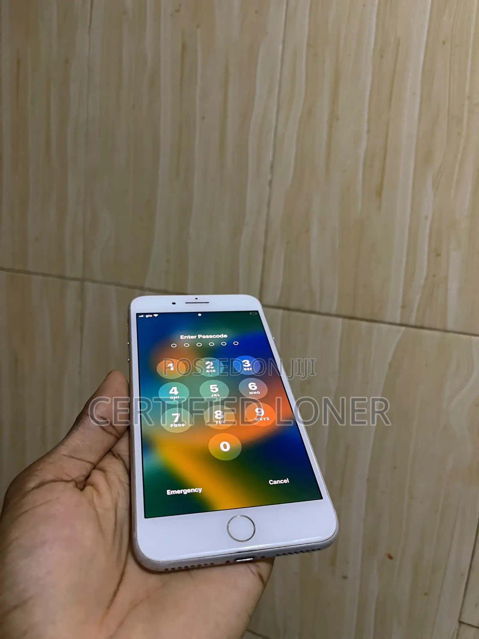 Apple iPhone 8 Plus 64 GB White