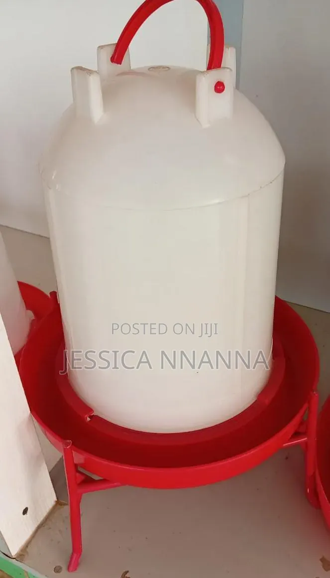 8 Liters Manual Drinker