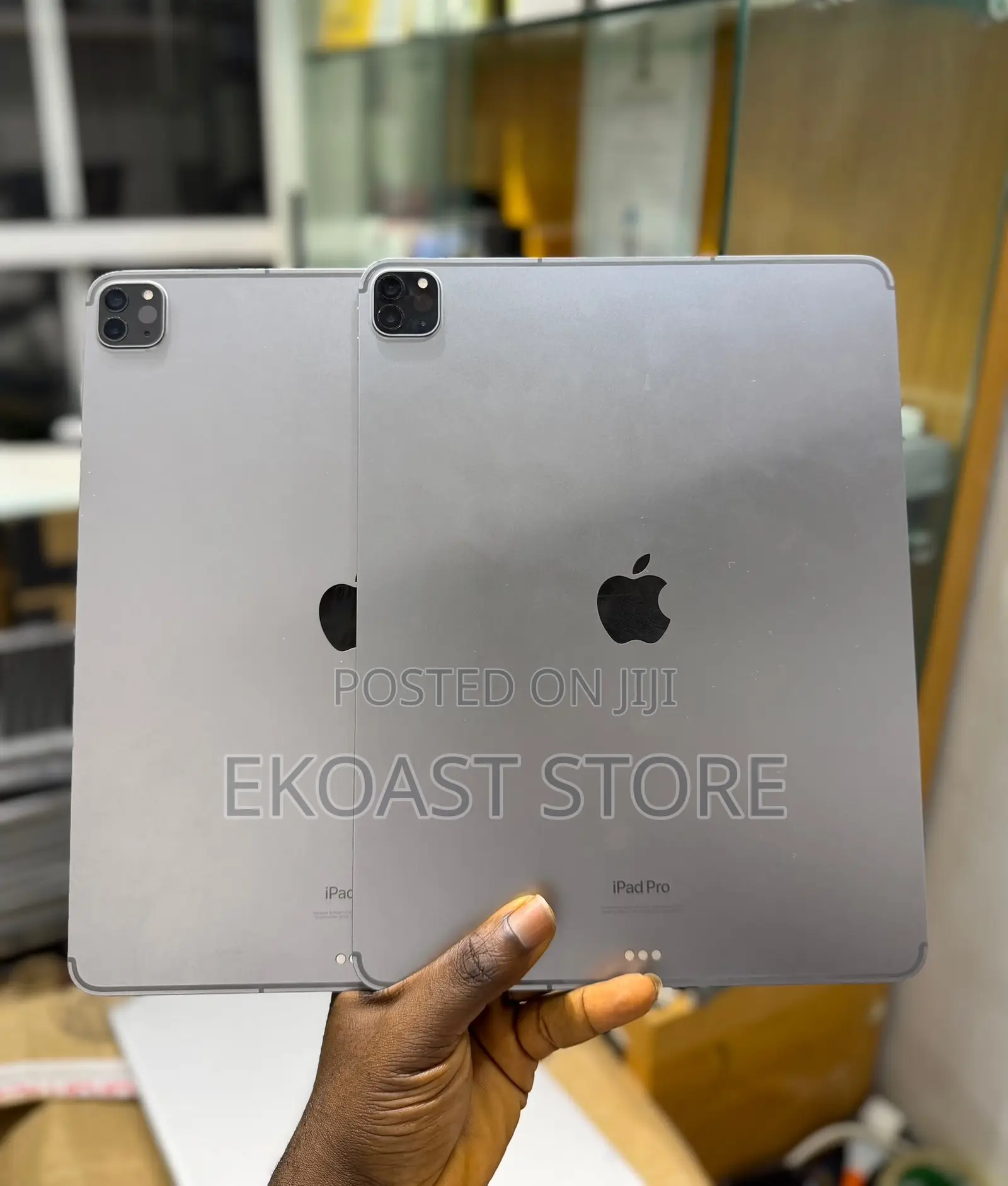 Apple iPad Pro 12.9 (2022) 512 GB Silver