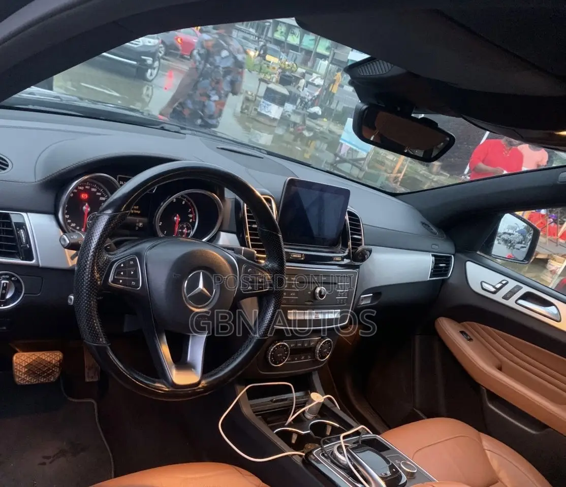 Mercedes-Benz GLE-Class 2016 Black
