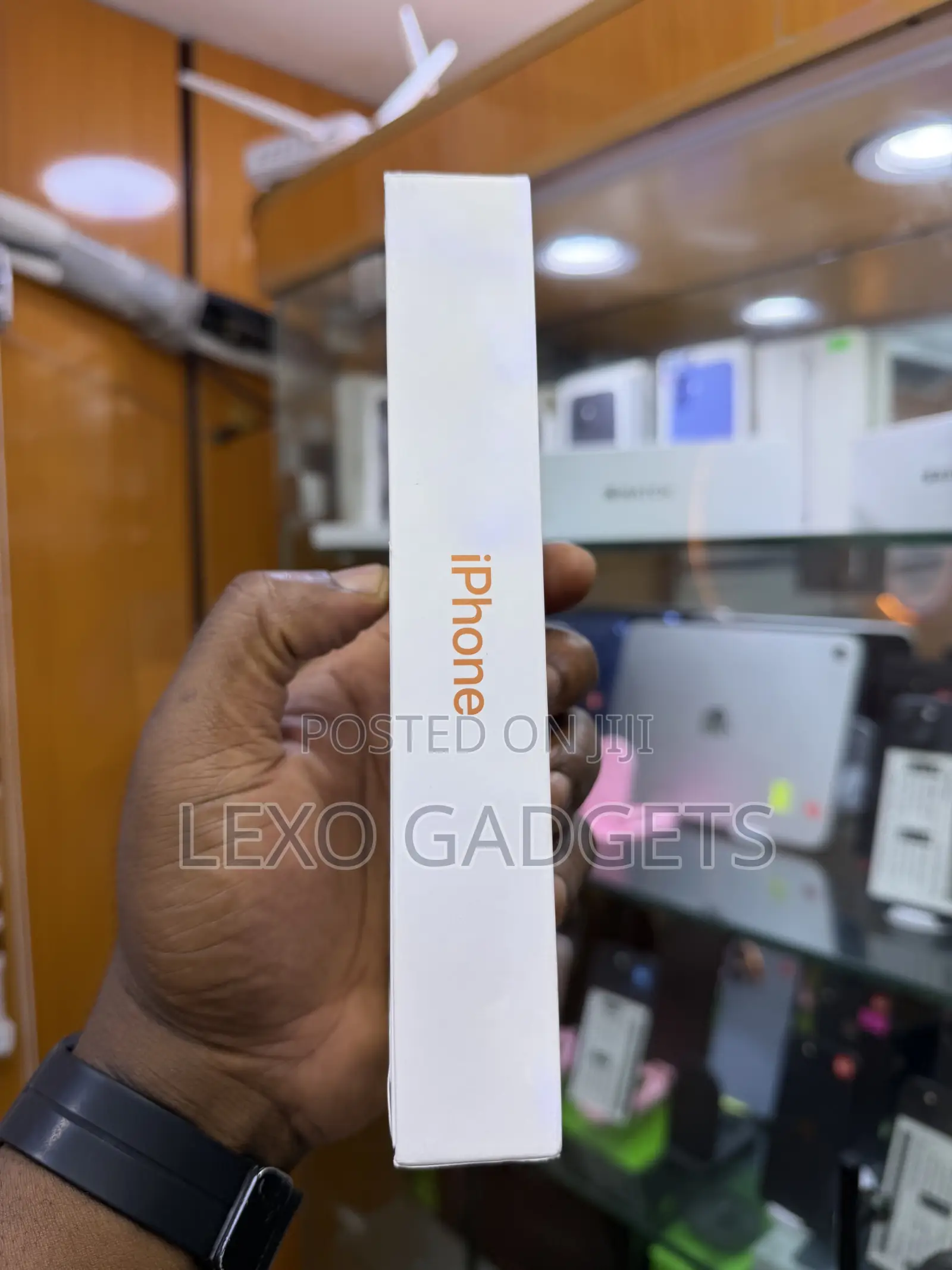 New Apple iPhone 17 Pro Max 2 TB Orange