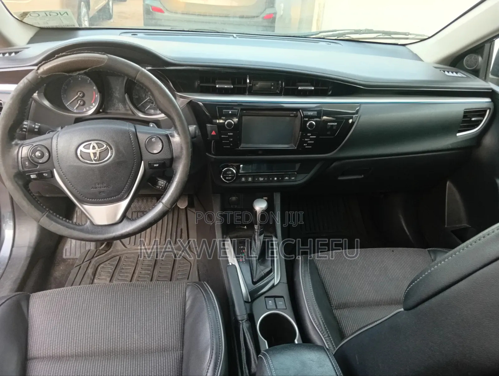 Toyota Corolla 2015 Gray