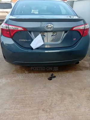 Toyota Corolla 2015 Gray