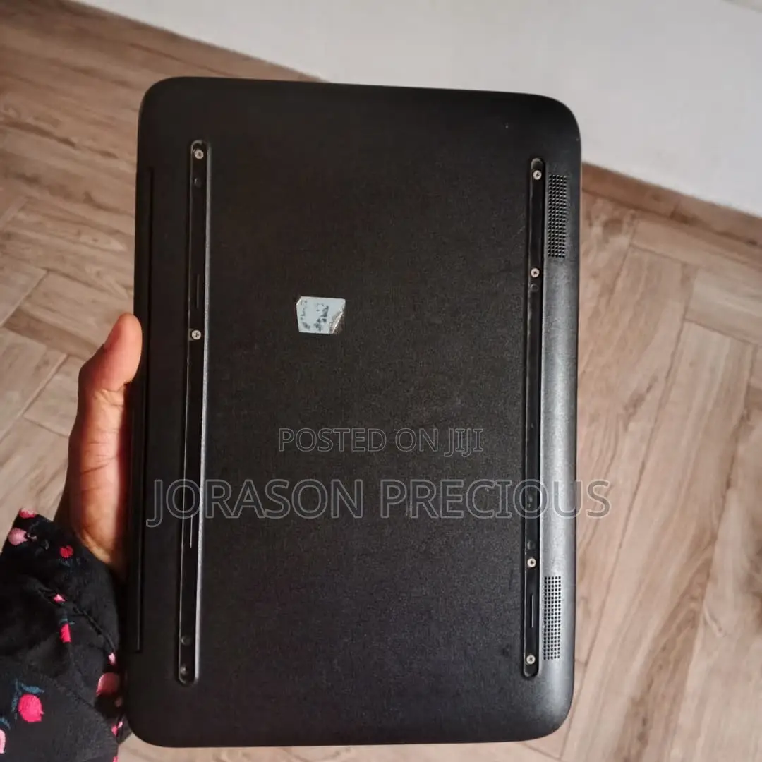 Laptop HP Stream 11 Pro G3 4GB Intel Core i5 SSD 32GB